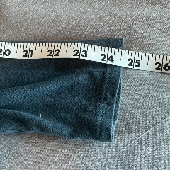 GAP Pullover Shirt with Hood - Picture 12 of 12